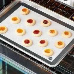 Food Network™ Cookware & Bakeware*Food Network 1/2-Sheet Silicone Baking Mat